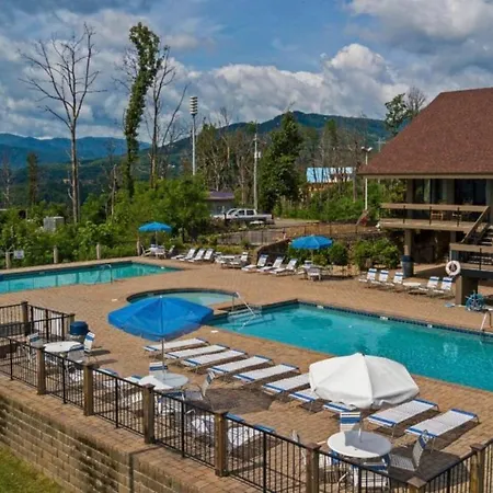 Indoor Pool, Volleyball Beach, Mountain View, Luxury Gatlinburg Exterior photo