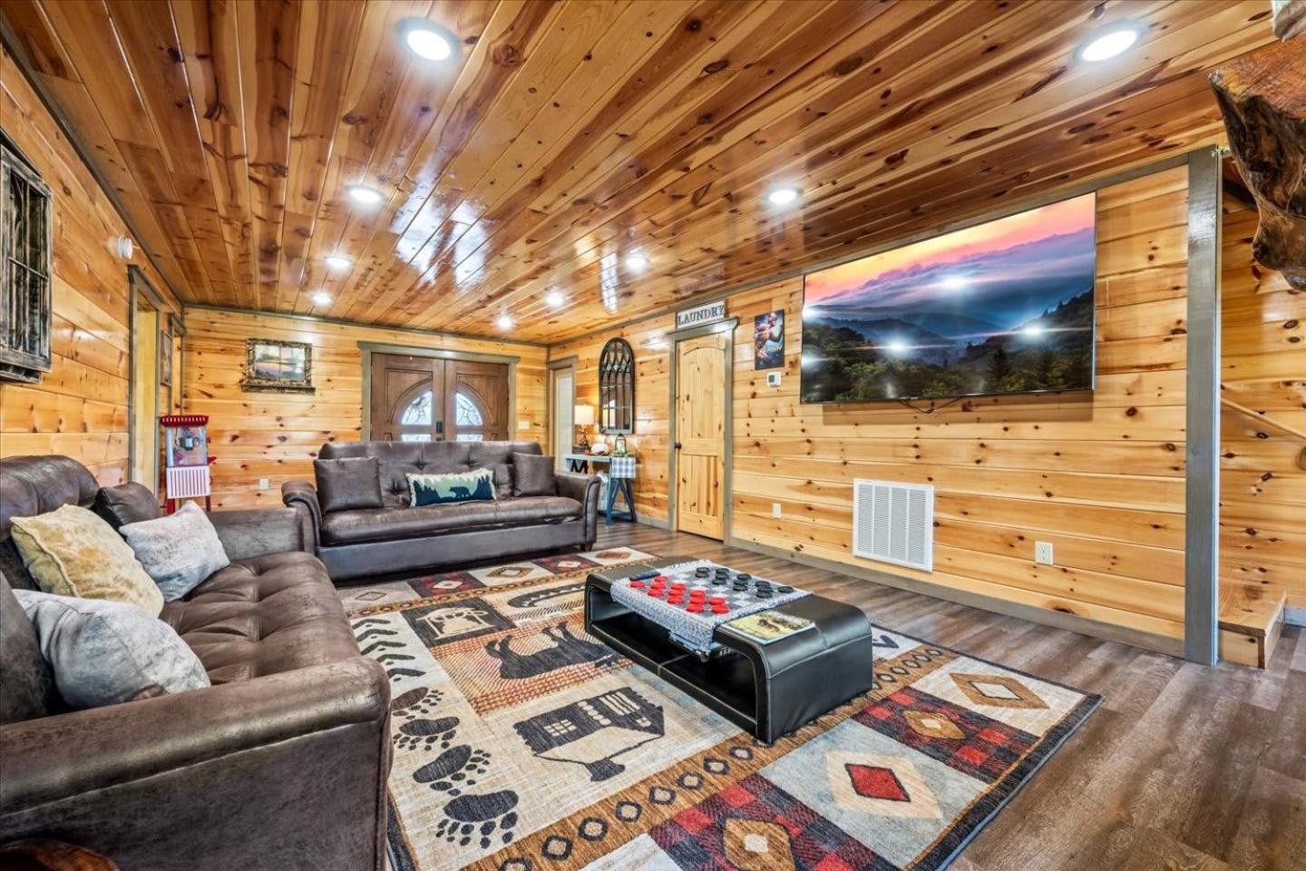 Hébergement de vacances Indoor Pool, Volleyball Beach, Mountain View, Luxury Gatlinburg