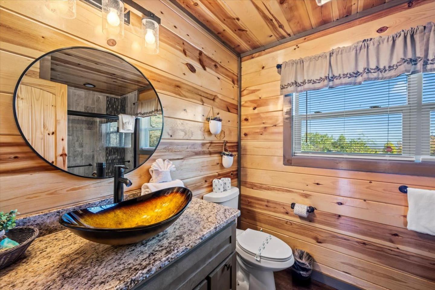 Indoor Pool, Volleyball Beach, Mountain View, Luxury Gatlinburg