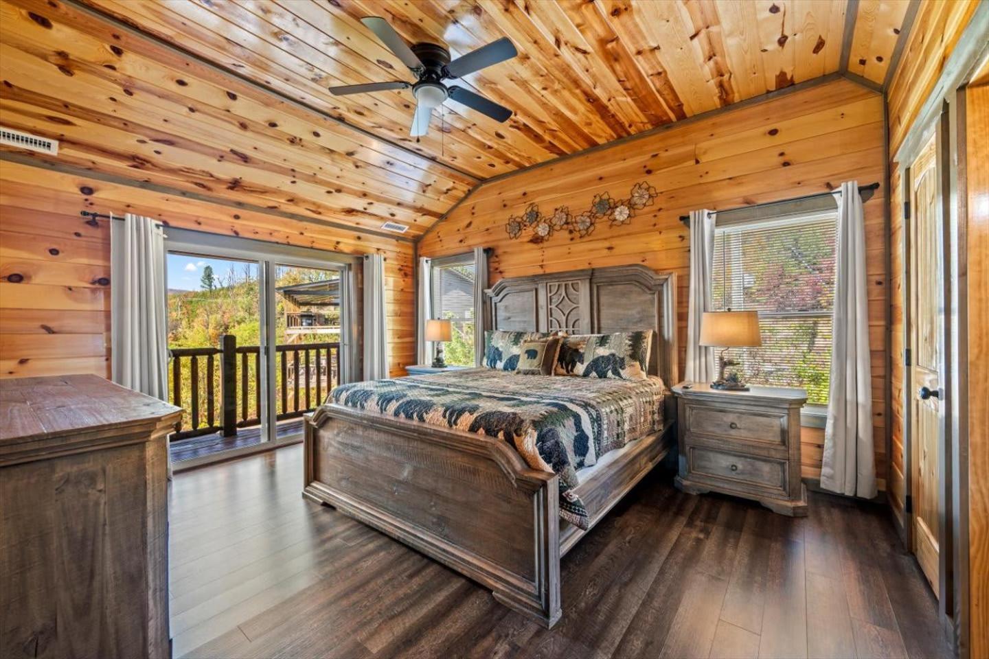 Indoor Pool, Volleyball Beach, Mountain View, Luxury *
