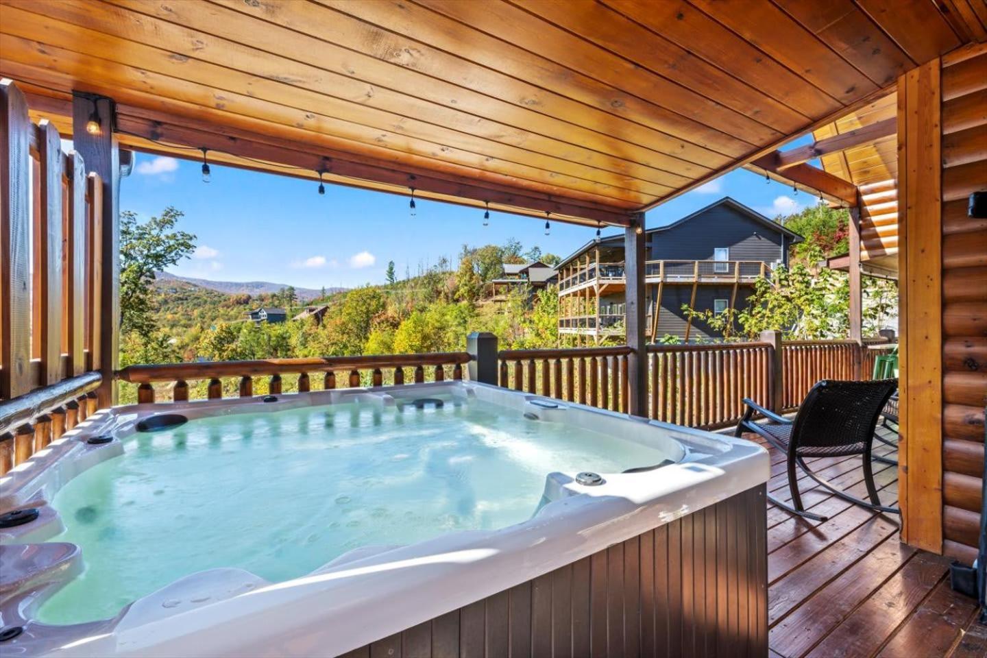 Indoor Pool, Volleyball Beach, Mountain View, Luxury Gatlinburg